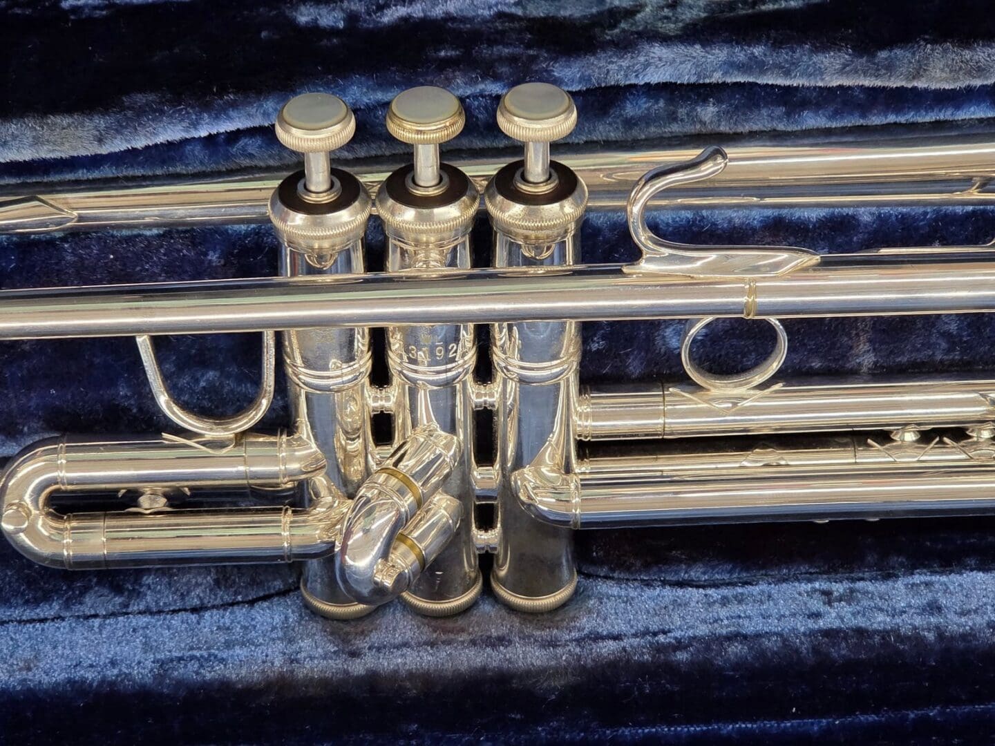Bach Stradavaris trumpet silver 80s37 2002/3 - Silver - Image 4