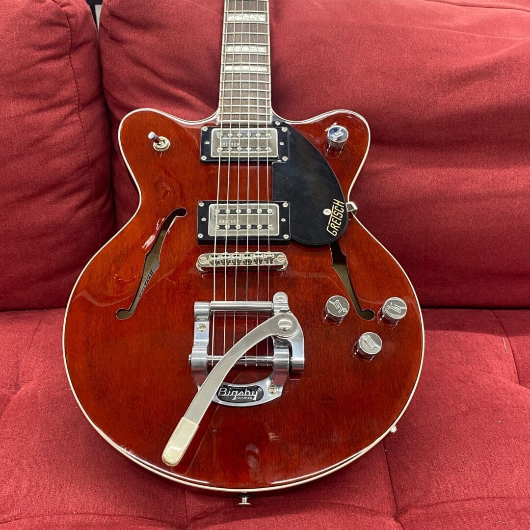 Gretsch G2655T Streamliner Jr. with Bigsby 2017 - Walnut Stain - Image 6