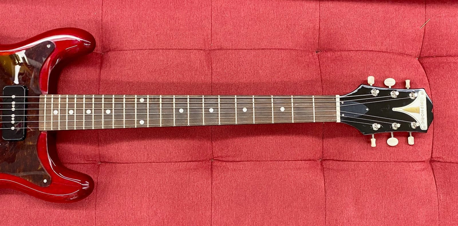 Epiphone Wilshire P-90s Electric Guitar 2021 - Cherry - Image 8