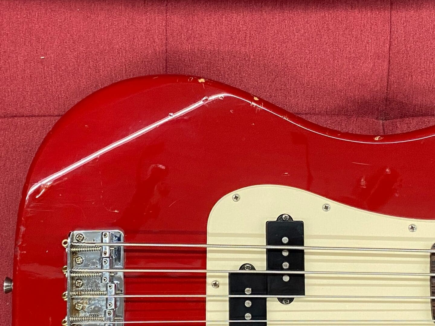 Squier by Fender 50th Anniversary P-Bass 1996 - Torino Red - Image 5