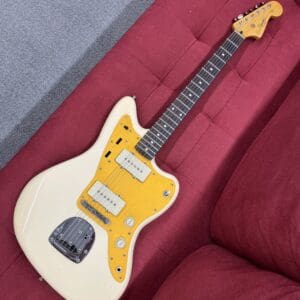Squier J Mascis Jazzmaster Rosewood 2017 - Vintage White