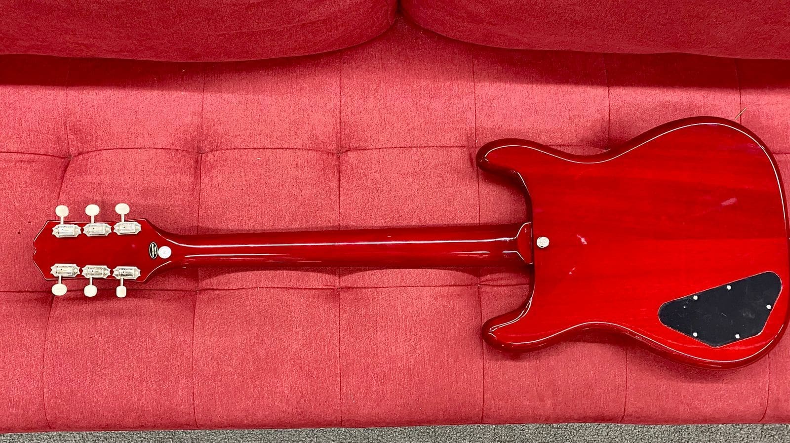 Epiphone Wilshire P-90s Electric Guitar 2021 - Cherry - Image 11