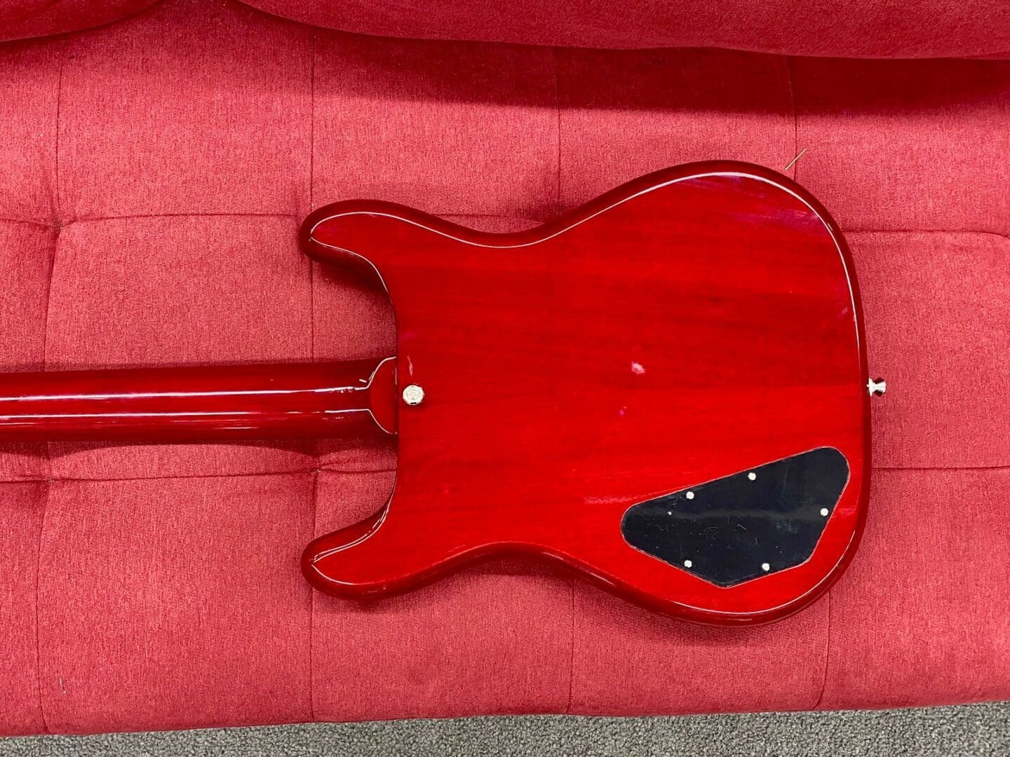 Epiphone Wilshire P-90s Electric Guitar 2021 - Cherry - Image 14