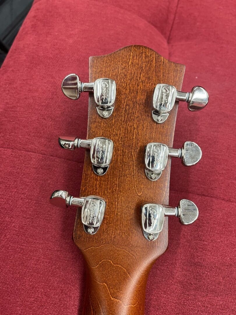 Godin 5th Avenue CW Kingpin II HB Hollow Body Guitar - Cognac Burst - Image 19