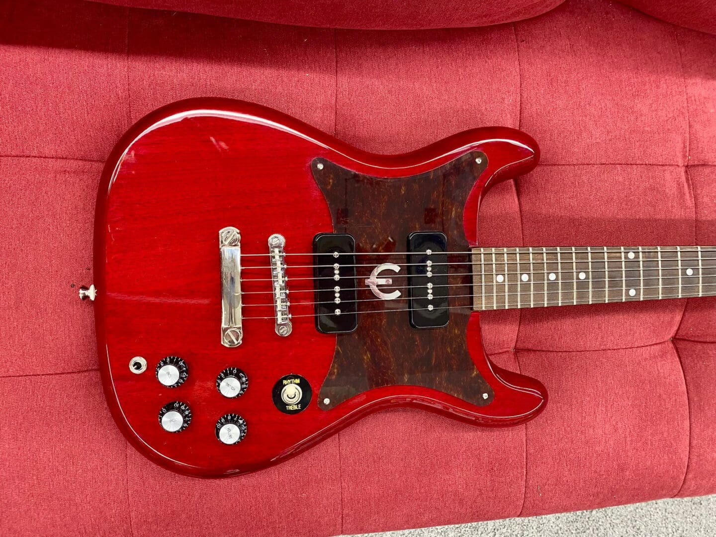Epiphone Wilshire P-90s Electric Guitar 2021 - Cherry - Image 16